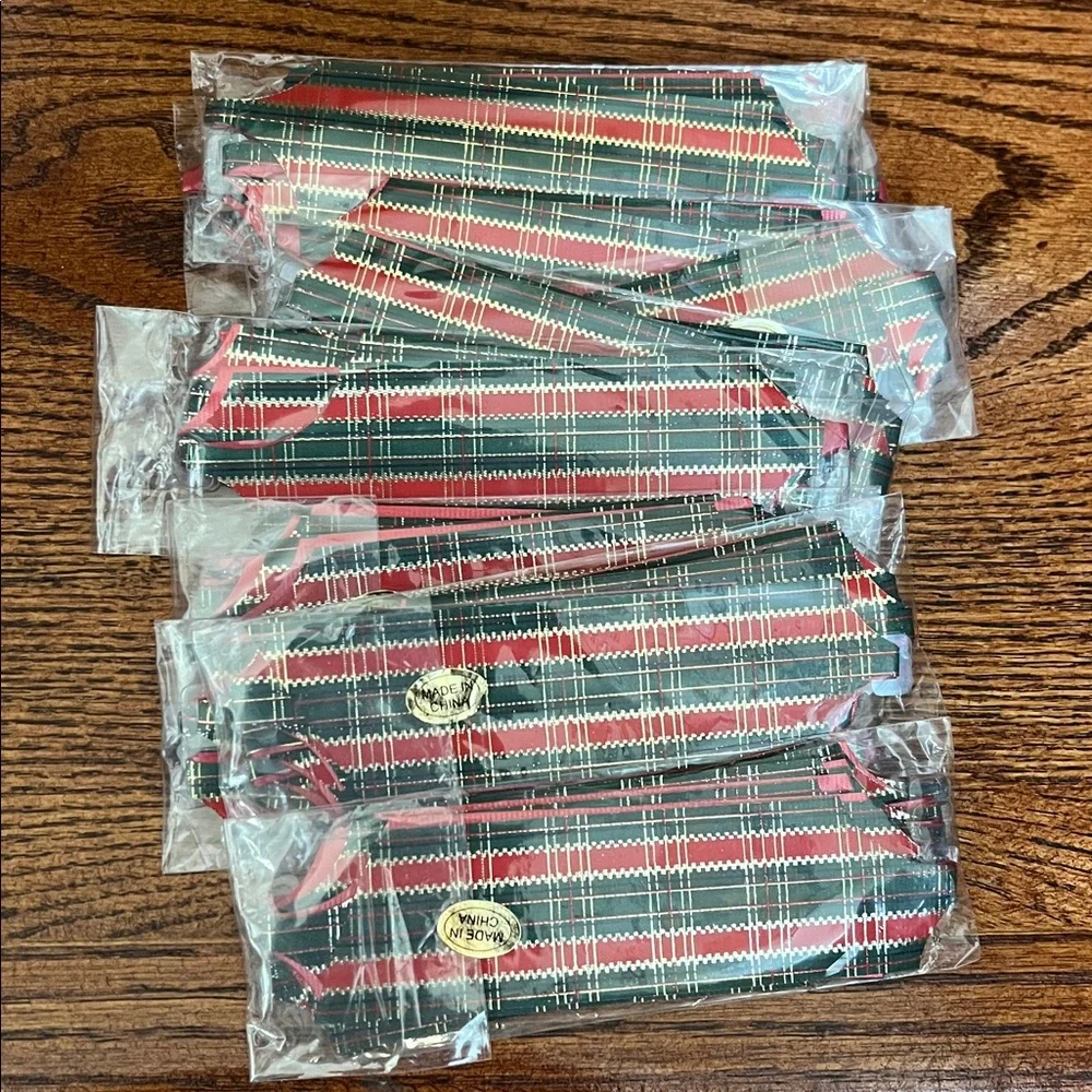 Lot of 12 Red, Green and Gold Tartan Plaid Holiday Christmas Pull Bow Ribbons